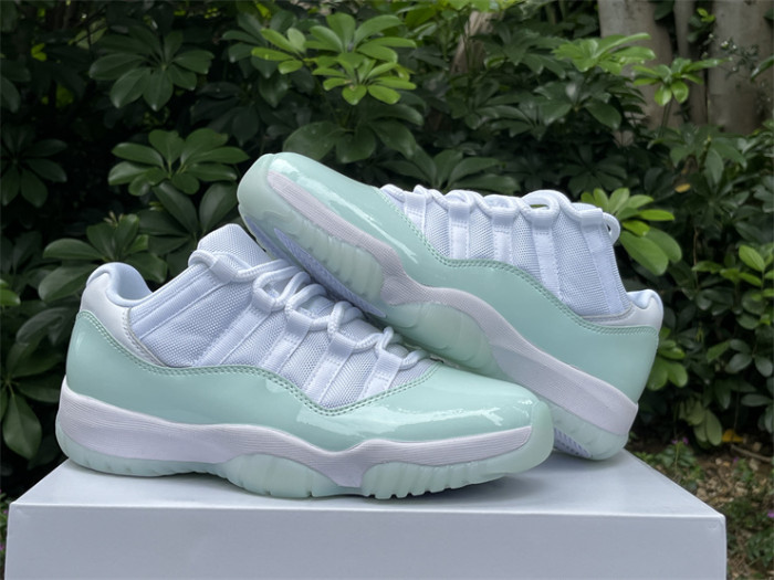 Authentic  Air Jordan 11 Low “Igloo”