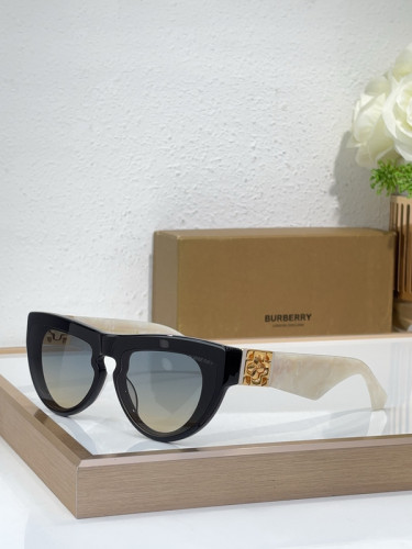 Burberry Sunglasses AAAA-3082