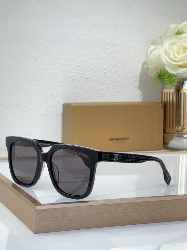 Burberry Sunglasses AAAA-2986