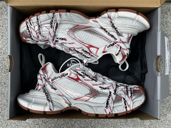 B 17FW Tripe-S High End Sneaker-645