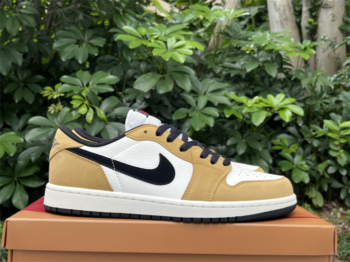 Authentic Air Jordan 1 Low OG Rookie of the Year