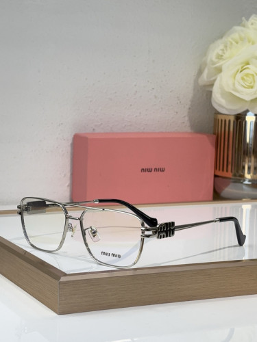 Miu Miu Sunglasses AAAA-1805