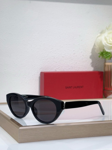 YL  Sunglasses AAAA-1079