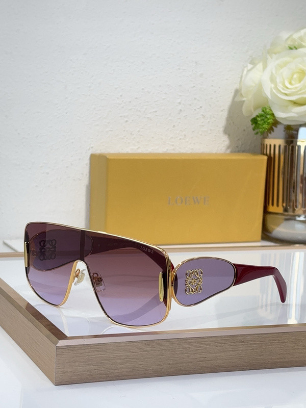 Loewe Sunglasses AAAA-665