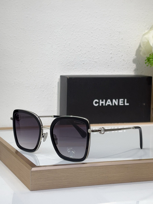 CHNL Sunglasses AAAA-5041