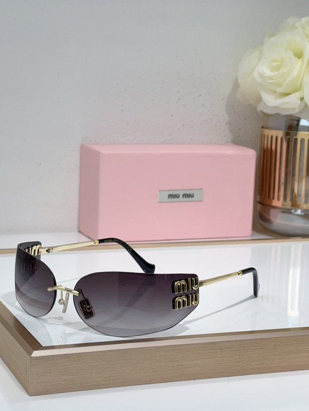 Miu Miu Sunglasses AAAA-1780