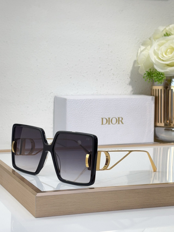 Dior Sunglasses AAAA-3515