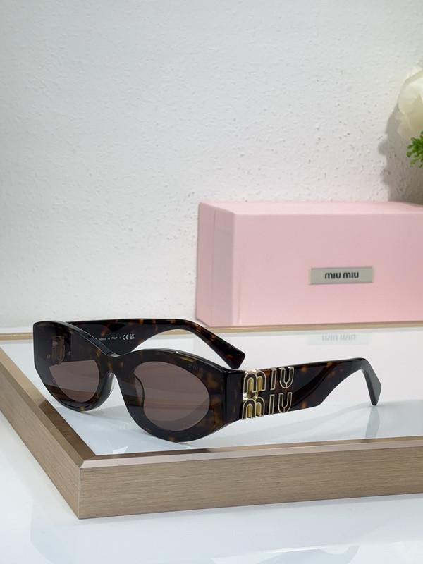 Miu Miu Sunglasses AAAA-1713