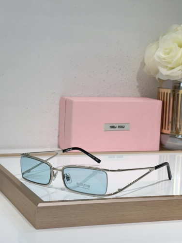 Miu Miu Sunglasses AAAA-1860