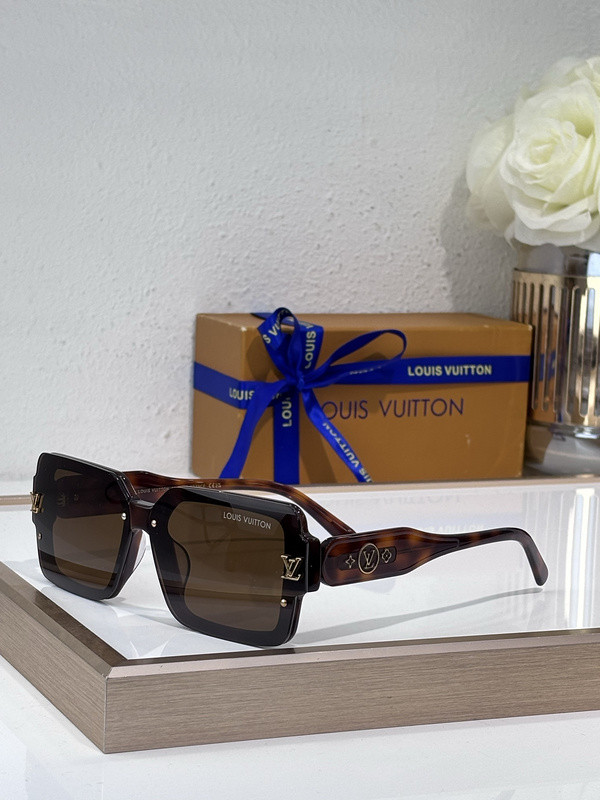 LV Sunglasses AAAA-5682