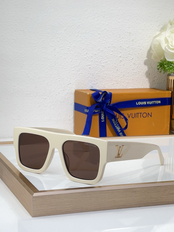 LV Sunglasses AAAA-5729