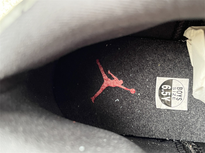 Authentic Air Jordan 11 Low “Bred” 2025  GS