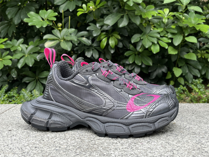 B 17FW Tripe-S High End Sneaker-650