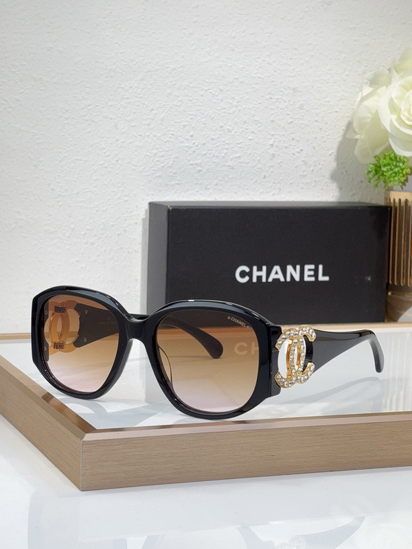 CHNL Sunglasses AAAA-5237