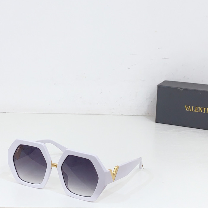 V Sunglasses AAAA-636