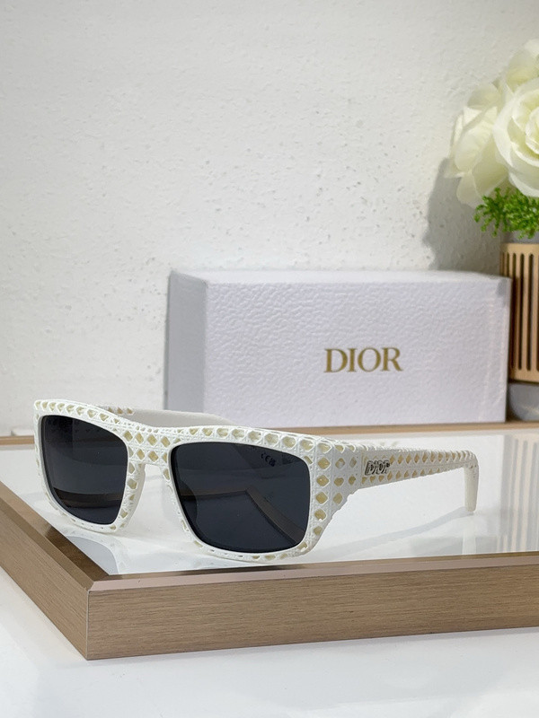 Dior Sunglasses AAAA-3567