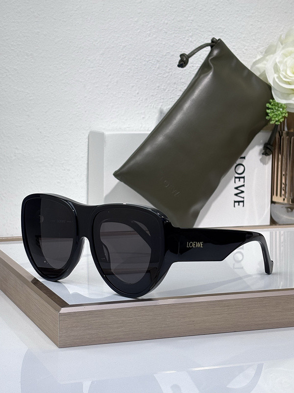 Loewe Sunglasses AAAA-877