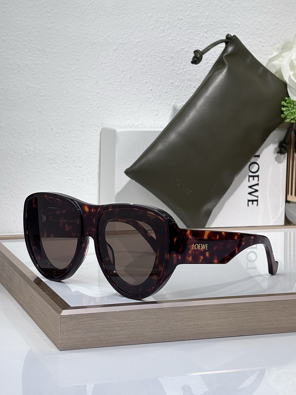 Loewe Sunglasses AAAA-879