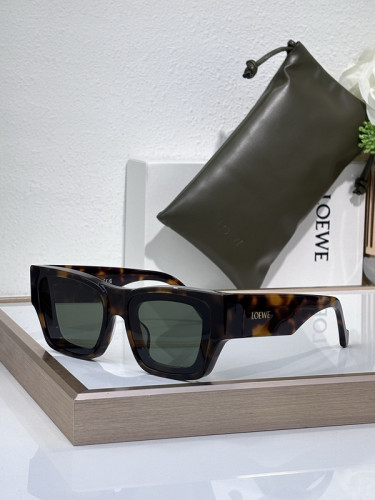 Loewe Sunglasses AAAA-883