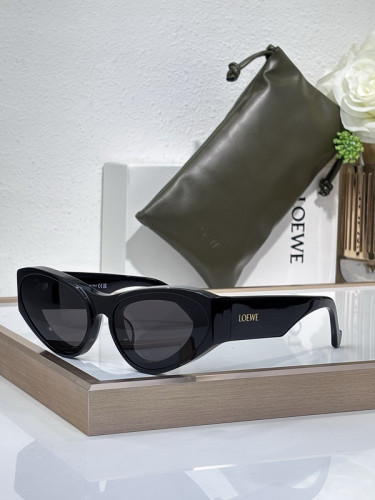 Loewe Sunglasses AAAA-896