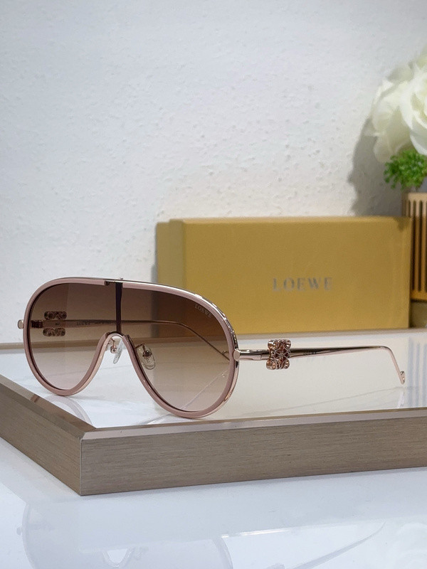 Loewe Sunglasses AAAA-808