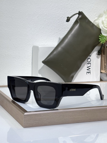 Loewe Sunglasses AAAA-886
