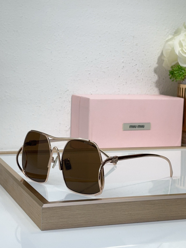 Miu Miu Sunglasses AAAA-1979