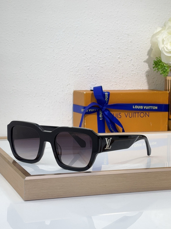 LV Sunglasses AAAA-6021