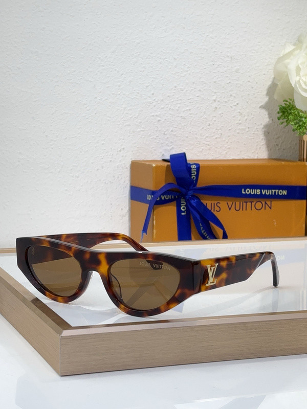 LV Sunglasses AAAA-6043