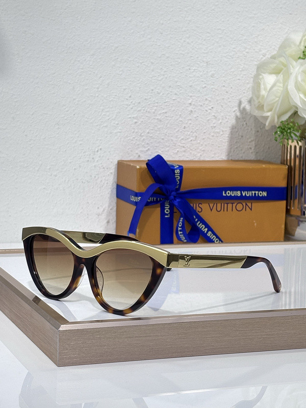 LV Sunglasses AAAA-6239