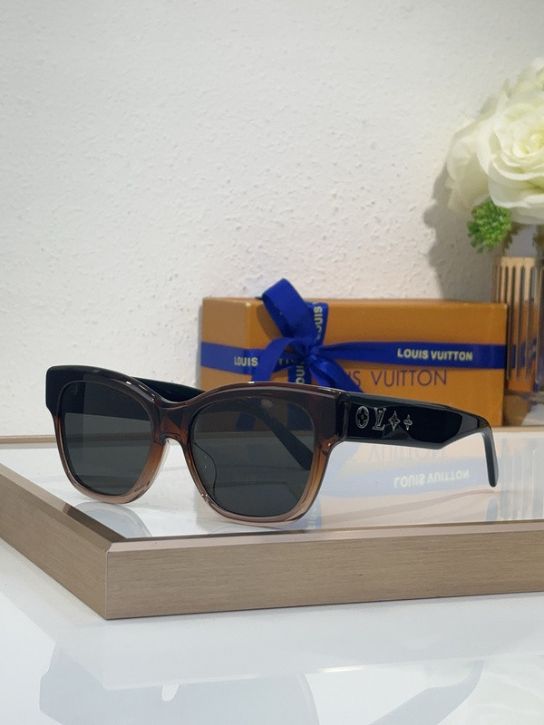 LV Sunglasses AAAA-6162