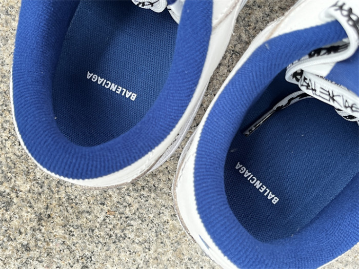 B 17FW Tripe-S High End Sneaker-656