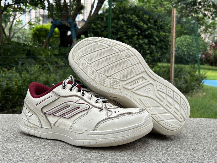 B 17FW Tripe-S High End Sneaker-660