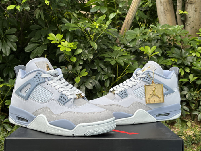 Authentic Air Jordan 4 “UNC” PE  2025