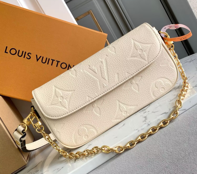 LV High End Quality Bag-2405