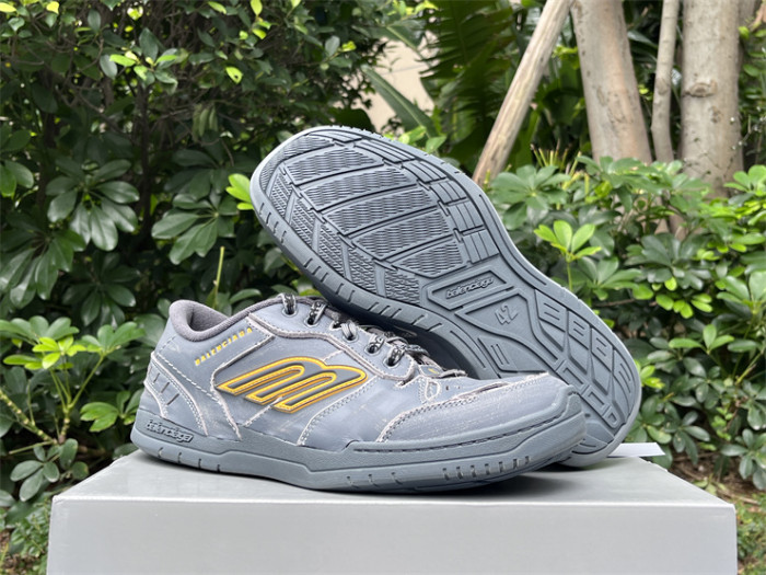 B 17FW Tripe-S High End Sneaker-662