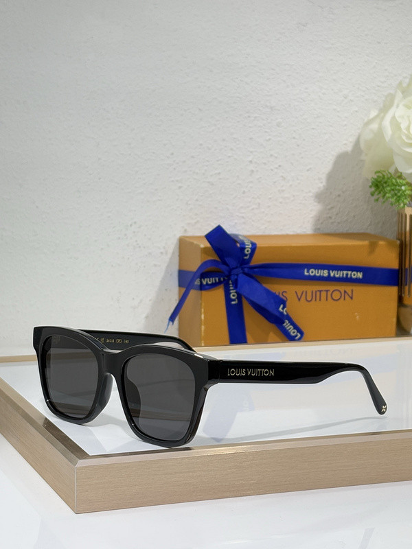 LV Sunglasses AAAA-6544