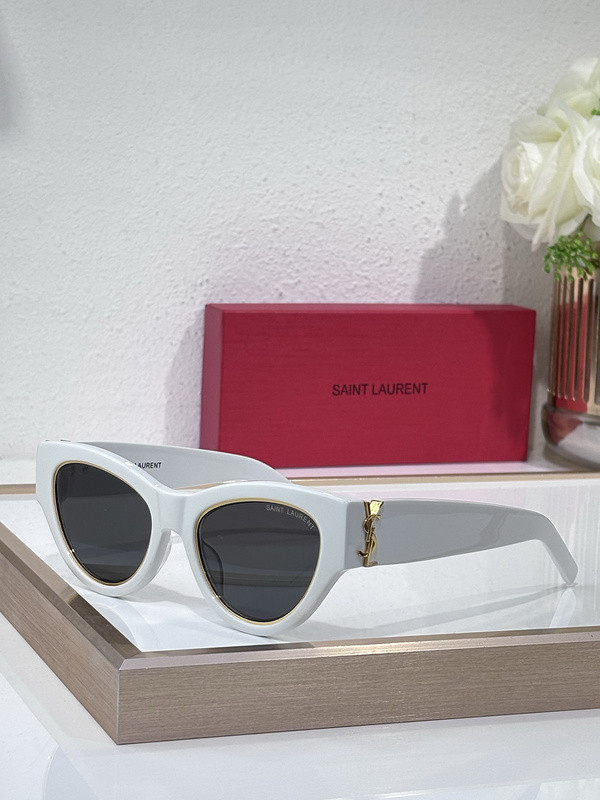 YL  Sunglasses AAAA-1269