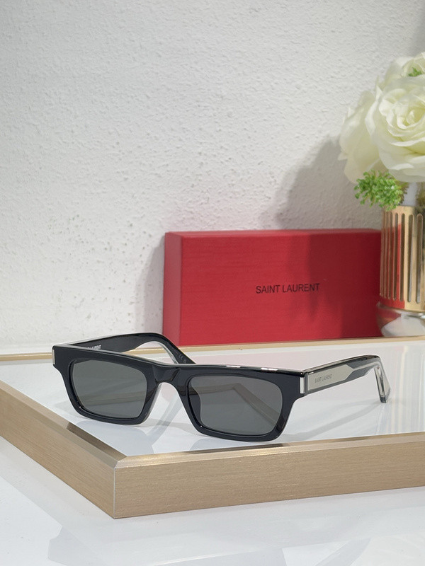 YL  Sunglasses AAAA-1352