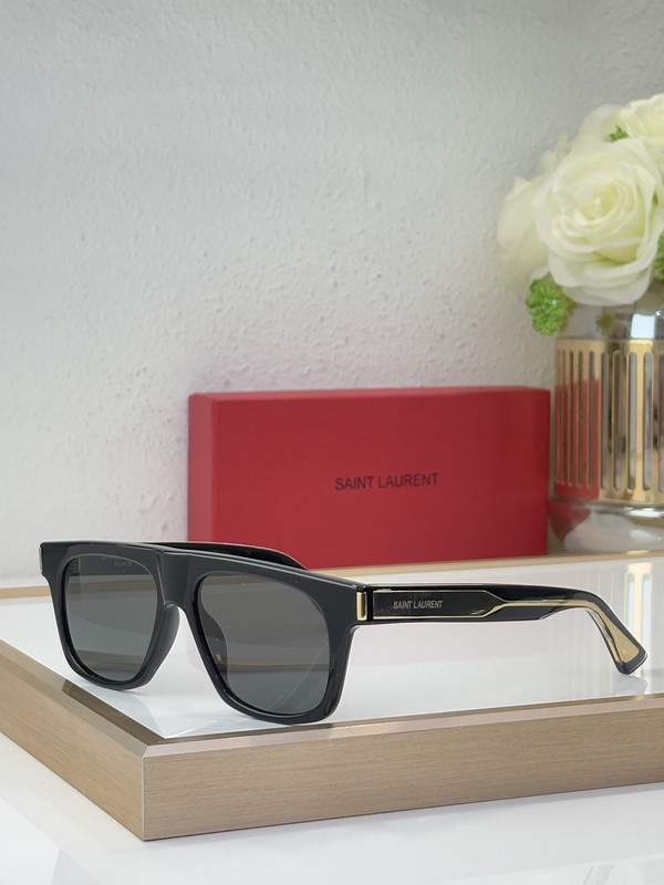 YL  Sunglasses AAAA-1318