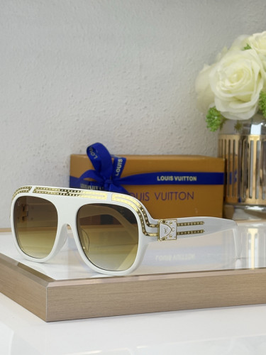 LV Sunglasses AAAA-6526