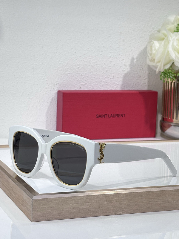 YL  Sunglasses AAAA-1272