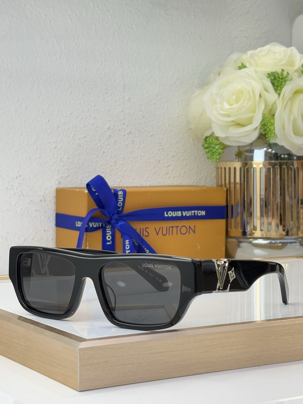 LV Sunglasses AAAA-6471