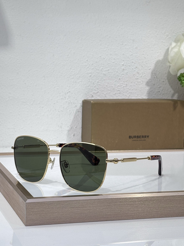 Burberry Sunglasses AAAA-3199