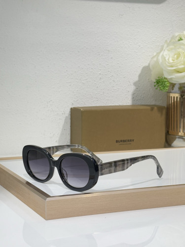 Burberry Sunglasses AAAA-3208