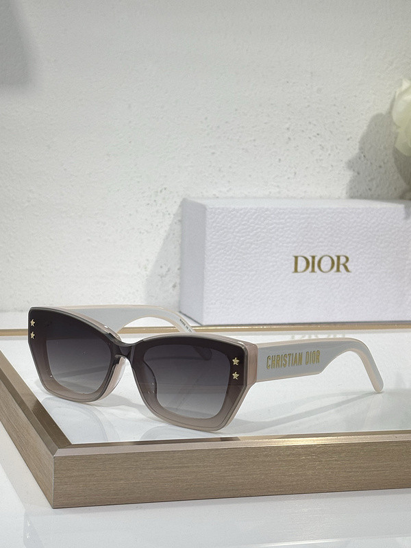 Dior Sunglasses AAAA-3734