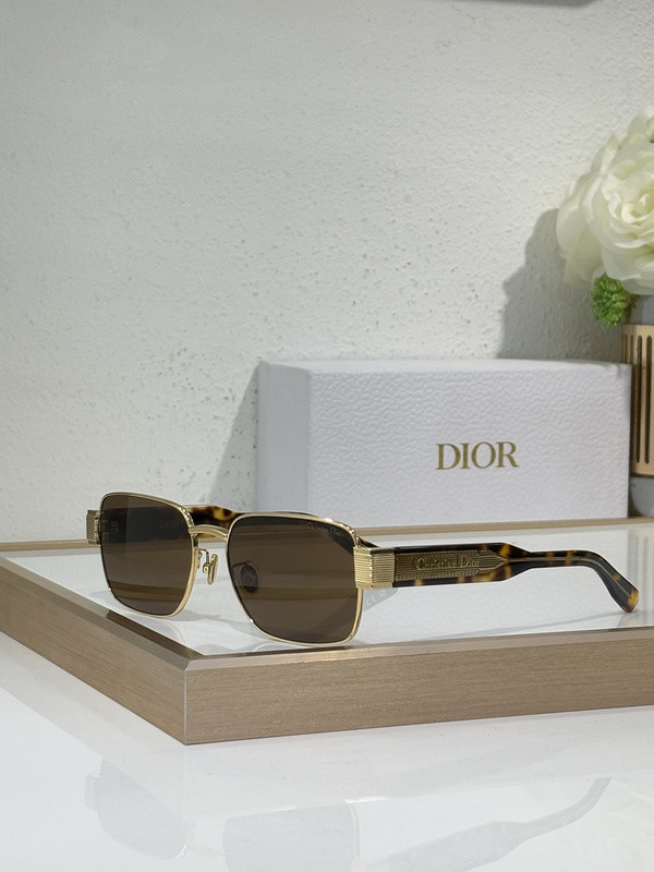 Dior Sunglasses AAAA-3760