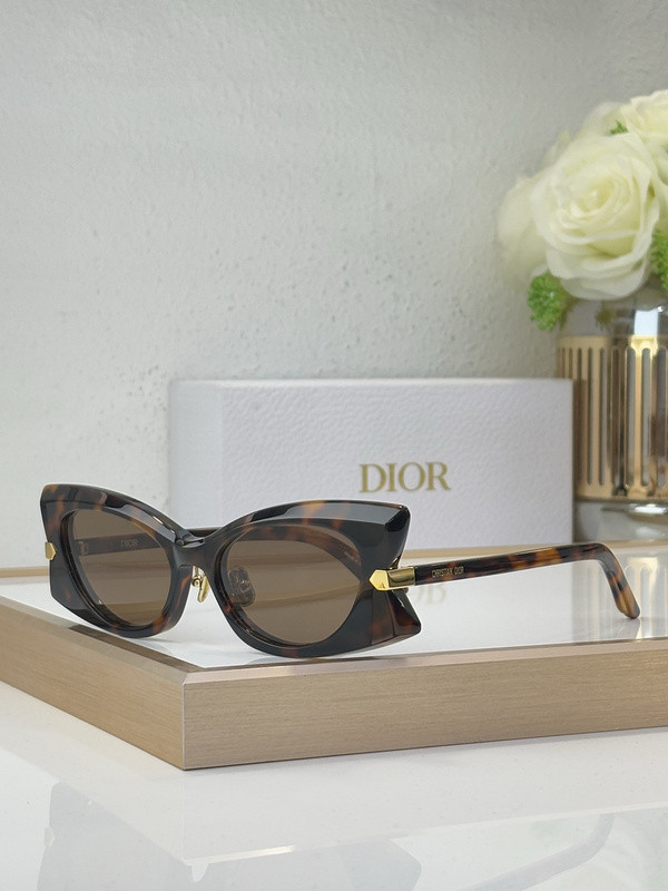 Dior Sunglasses AAAA-3748