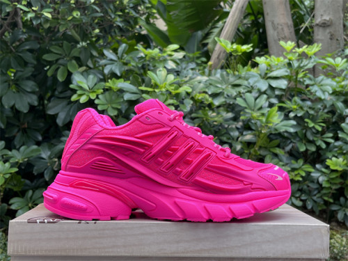 Pharrell Willams x AD Jellyfish-001