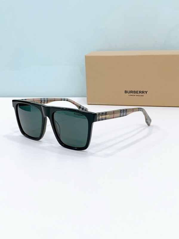 Burberry Sunglasses AAAA-3327